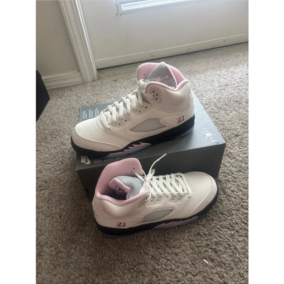 Nike shoes - Air Jordan 5 - Air - Pink 0