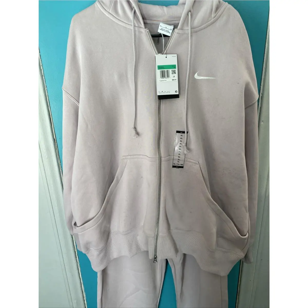 Nike clothing - Lavender (UPC: 196149421032) 4