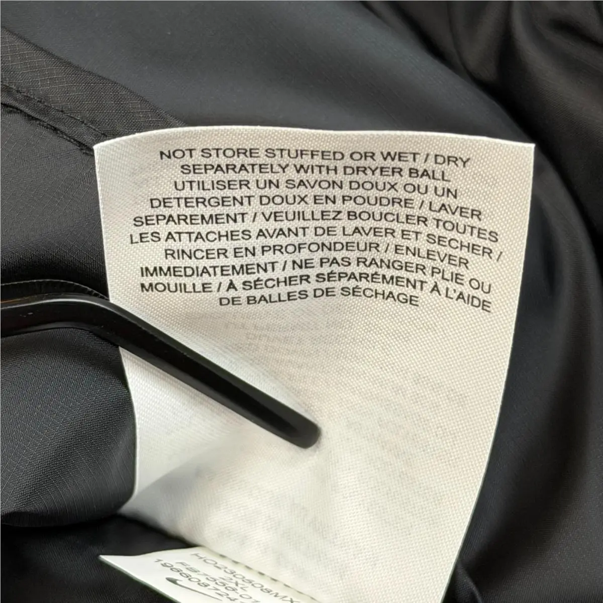 Nike clothing - Nike AeroLoft - AeroLoft - FB7556010 - Black 8