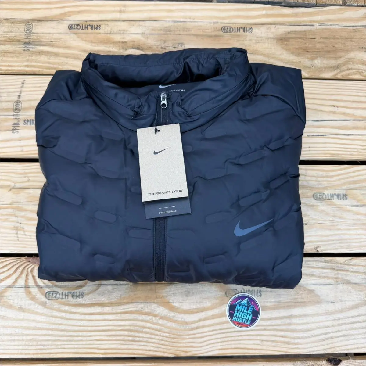 Nike clothing - Nike AeroLoft - AeroLoft - FB7556010 - Black 10