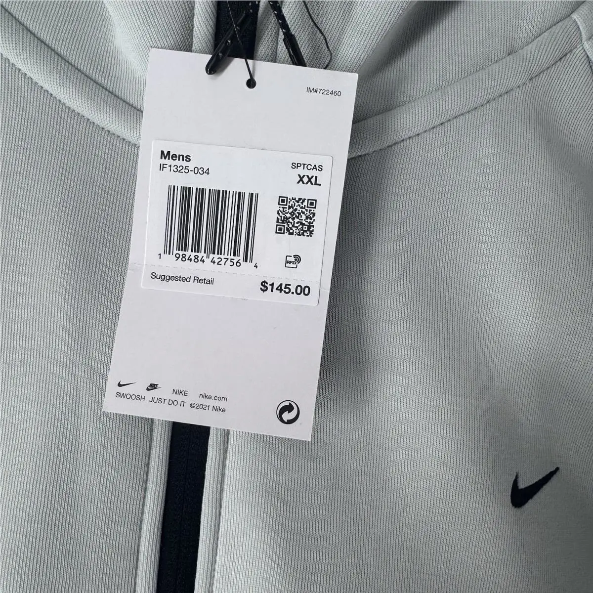 Nike clothing - Lt Silver/Lt Smoke Grey-Black (UPC: 198484427564) 0