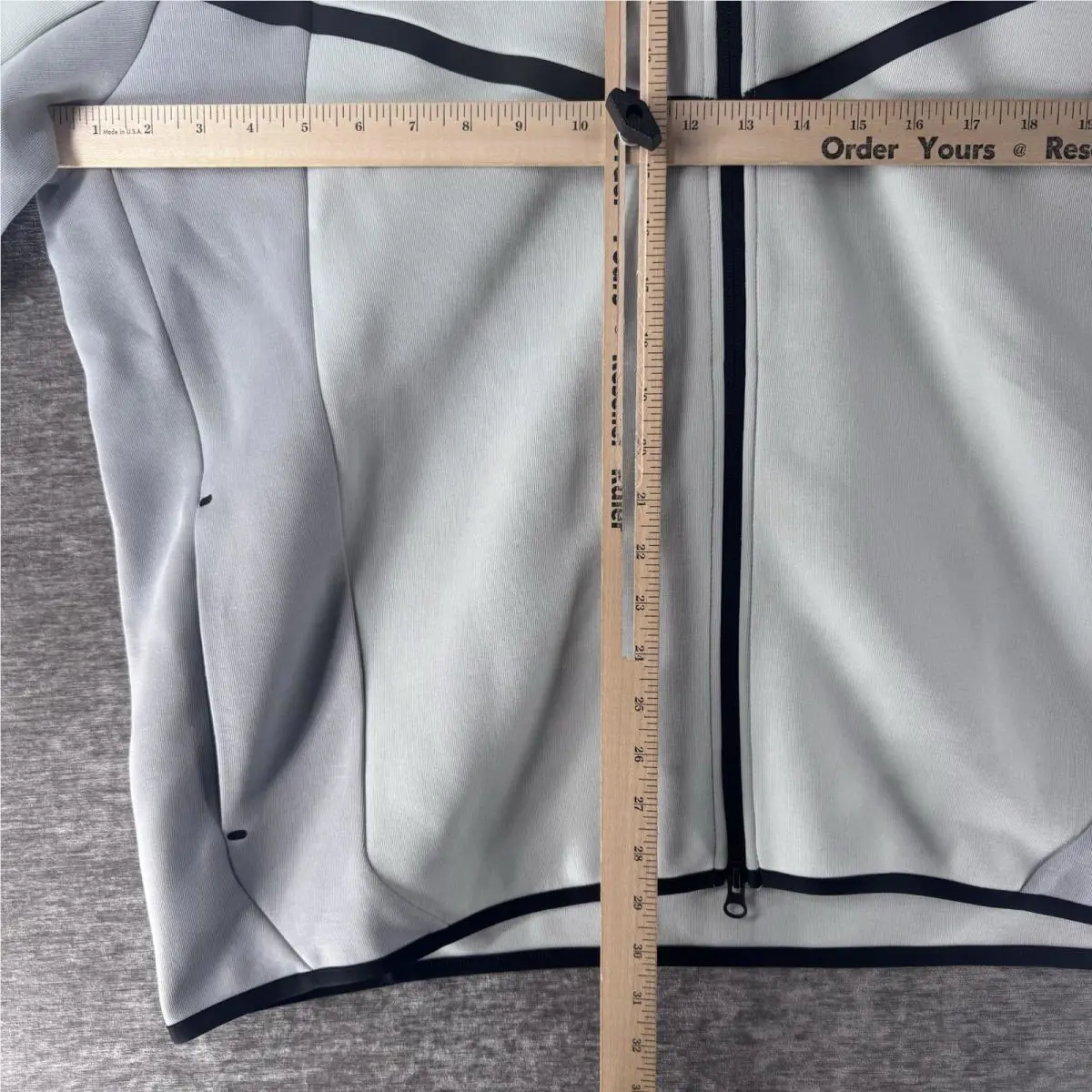 Nike clothing - Lt Silver/Lt Smoke Grey-Black (UPC: 198484427564) 6
