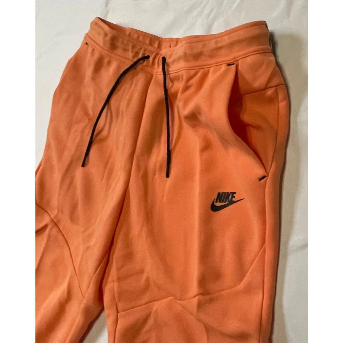 Nike clothing - Orange Frost/Black (UPC: 194956062462) 5