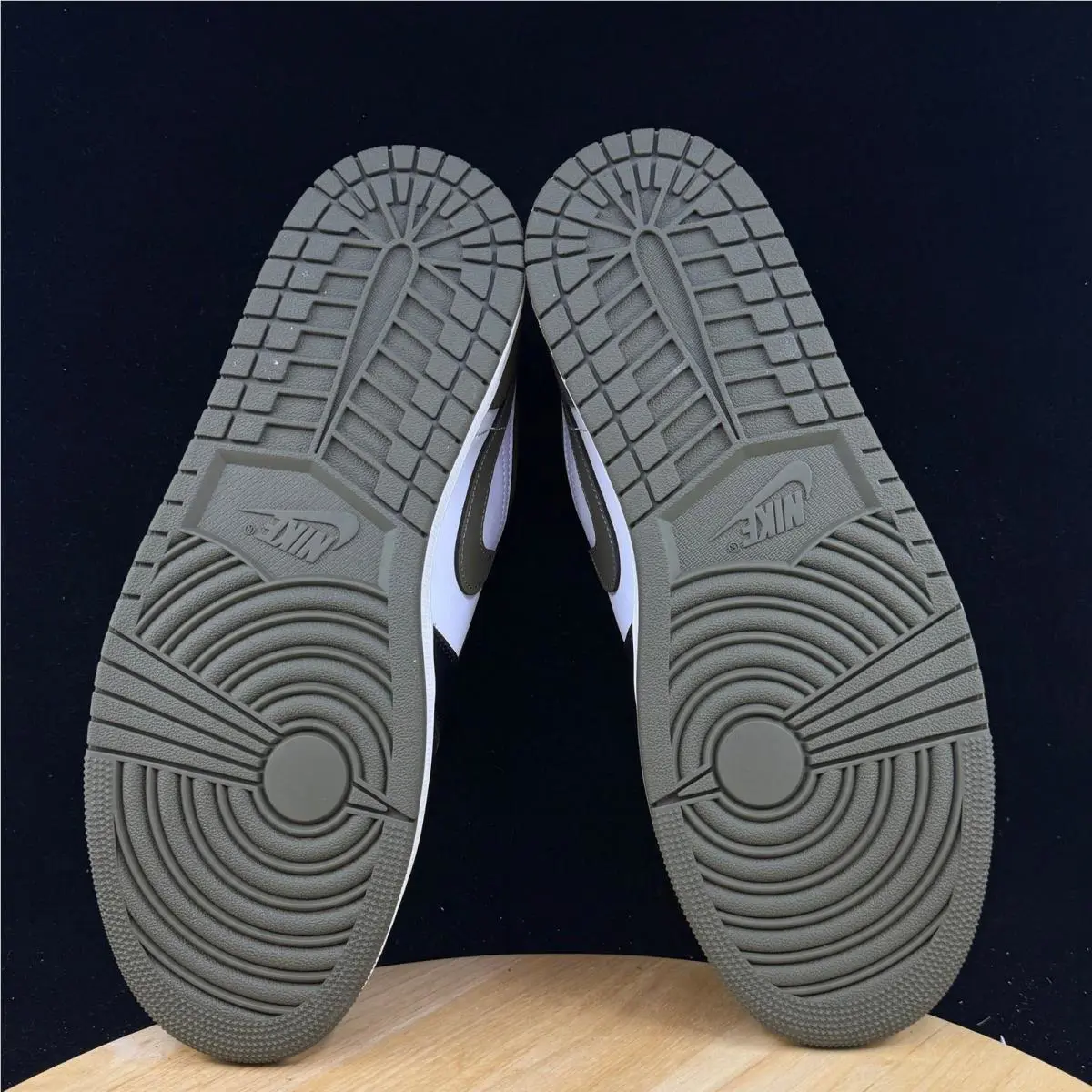 Nike shoes - Green 6