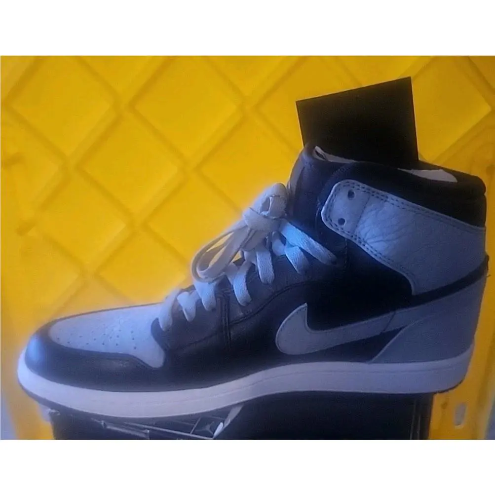 Nike shoes - Air Jordan 1 - Air - 332550001 - Gray (UPC: 884751110351) 6