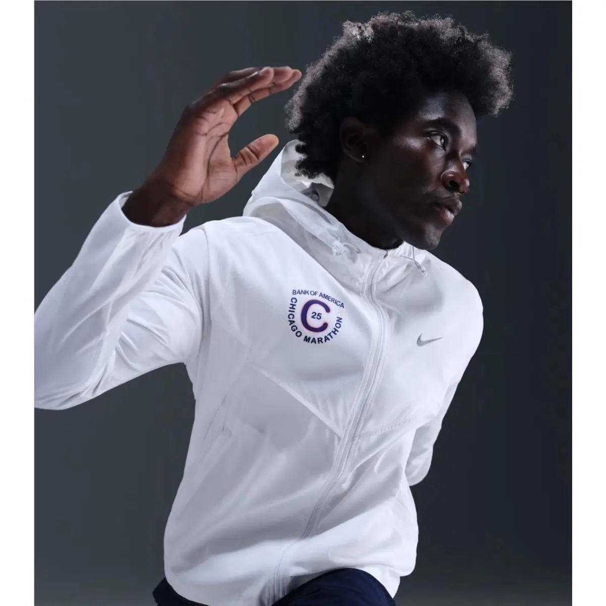 HQ4267-100 Size XL Nike Impossibly Light Men`s Hooded Running Jacket