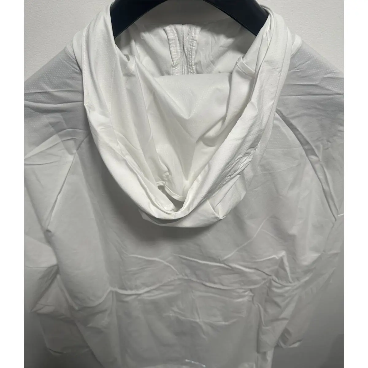 Nike clothing - Nike Impossibly Light Men`s Hooded Running Jacket - HQ4267-100 - White 8