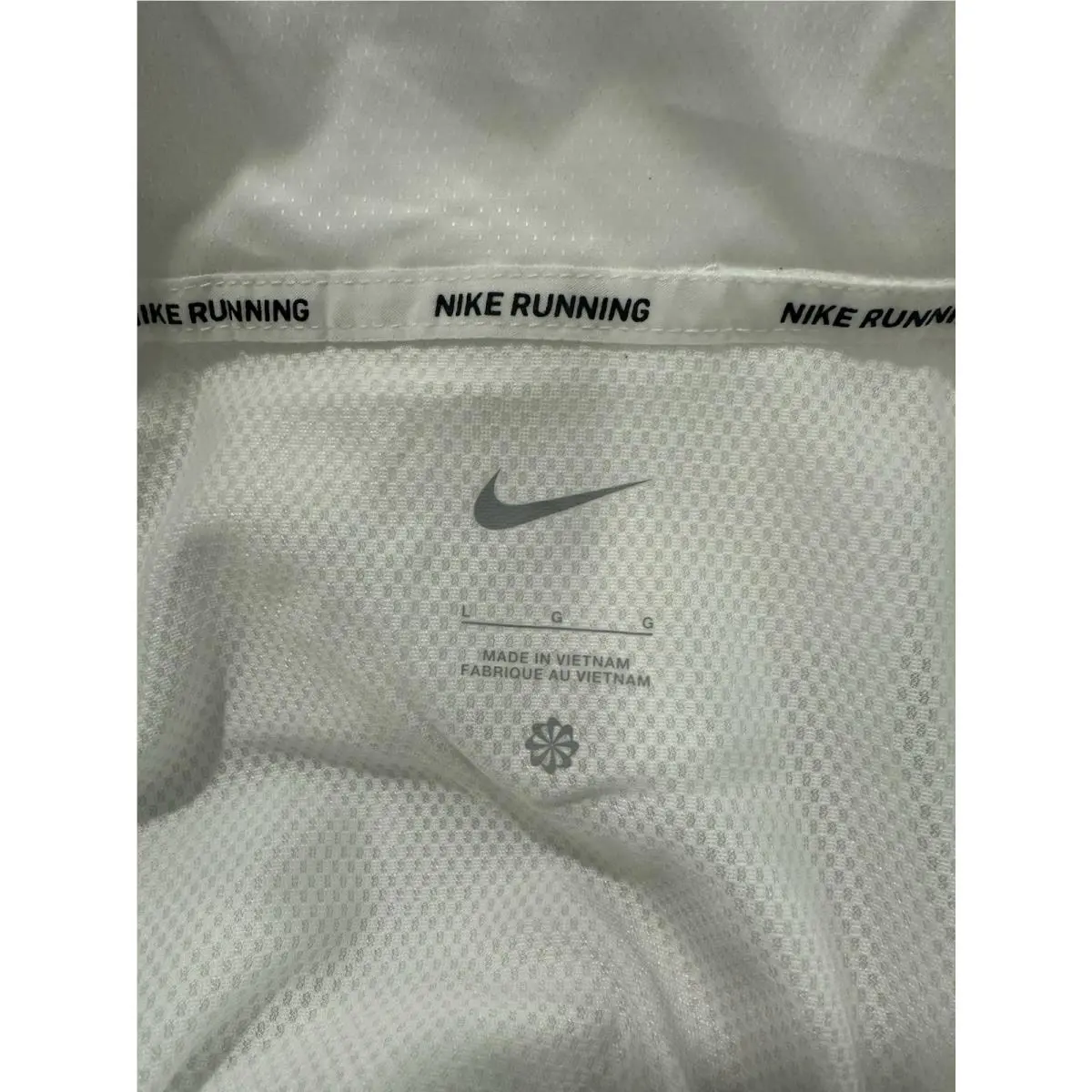 Nike clothing - Nike Impossibly Light Men`s Hooded Running Jacket - HQ4267-100 - White 9