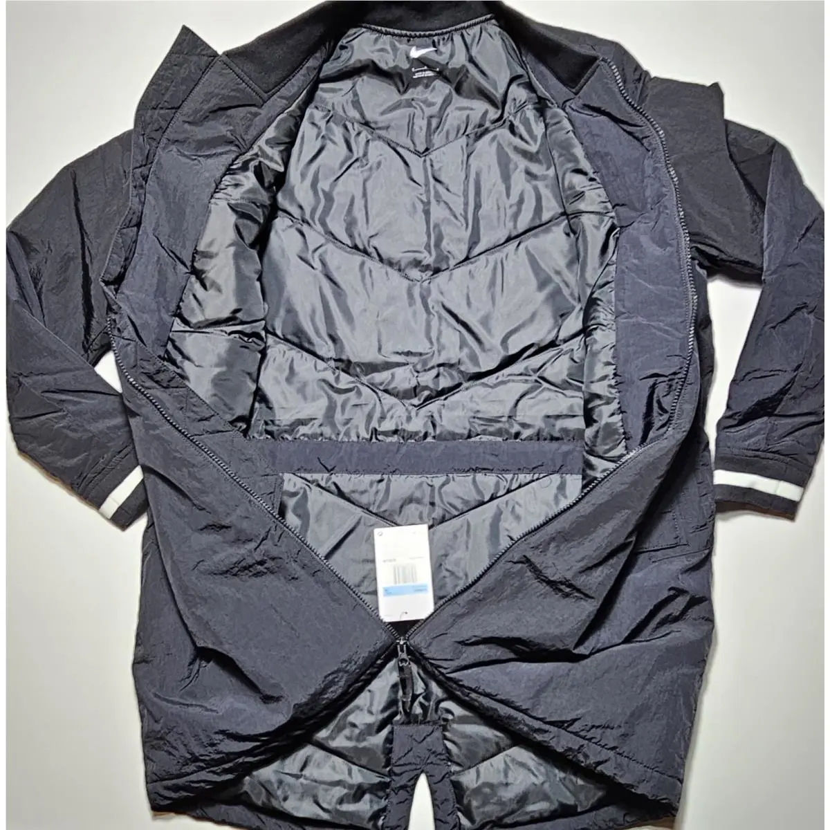Nike clothing - Nike Uniform - Uniform - Black (UPC: 195242187432) 1