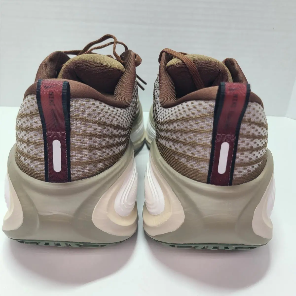Nike shoes - Nike Vomero Plus - Vomero Plus - IO4482-001 - Brown (UPC: 198727789688) 14