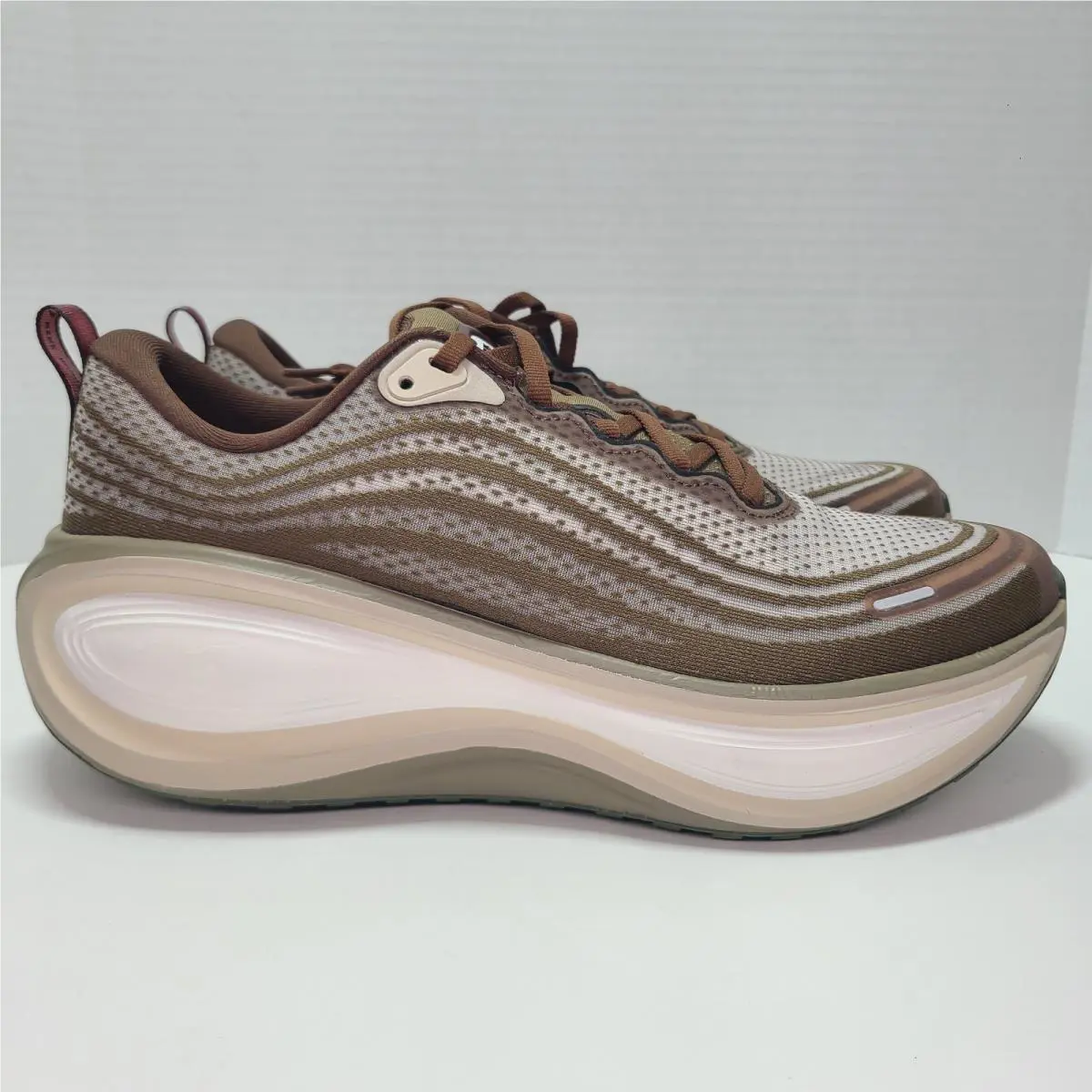 Nike shoes - Nike Vomero Plus - Vomero Plus - IO4482-001 - Brown (UPC: 198727789688) 1
