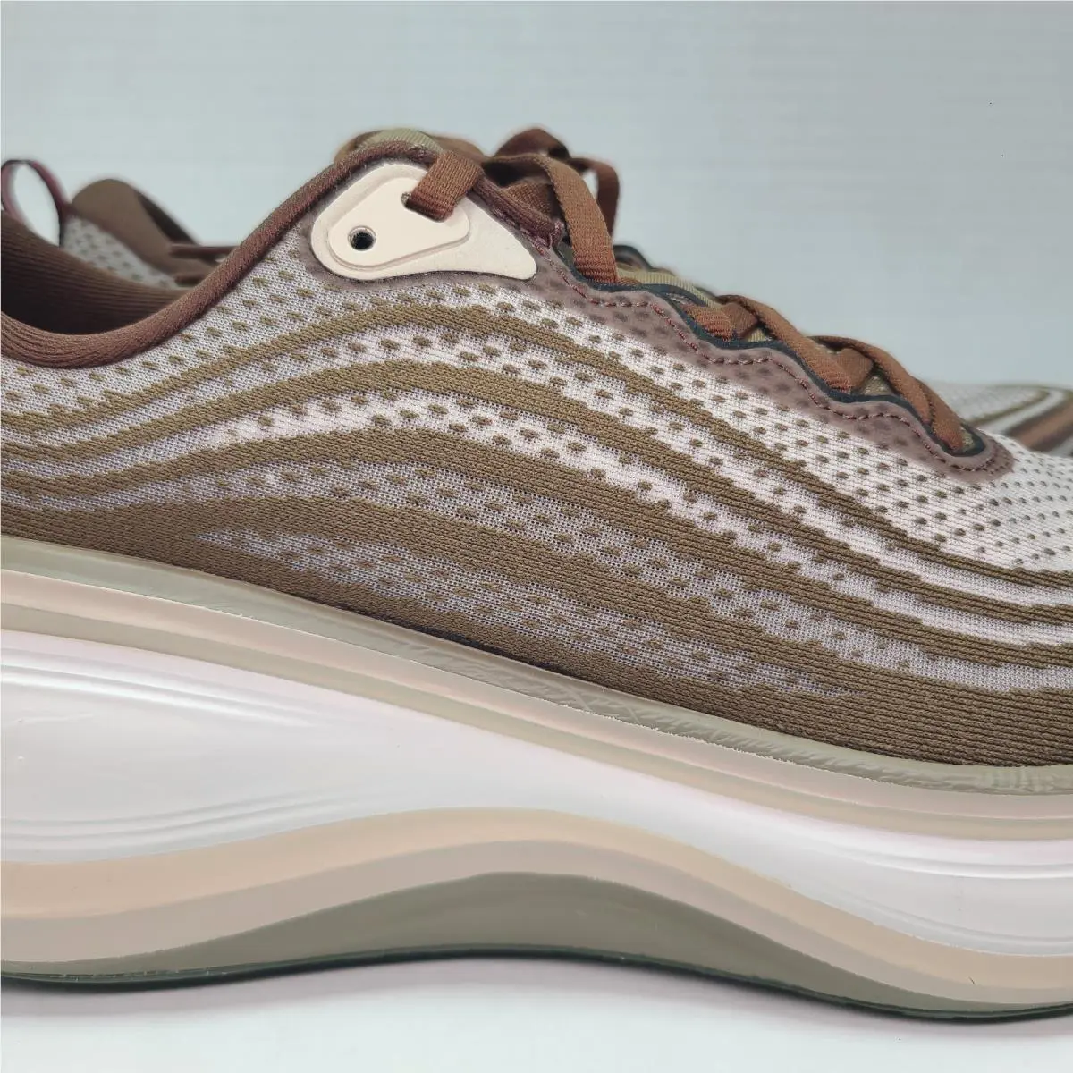 Nike shoes - Nike Vomero Plus - Vomero Plus - IO4482-001 - Brown (UPC: 198727789688) 3