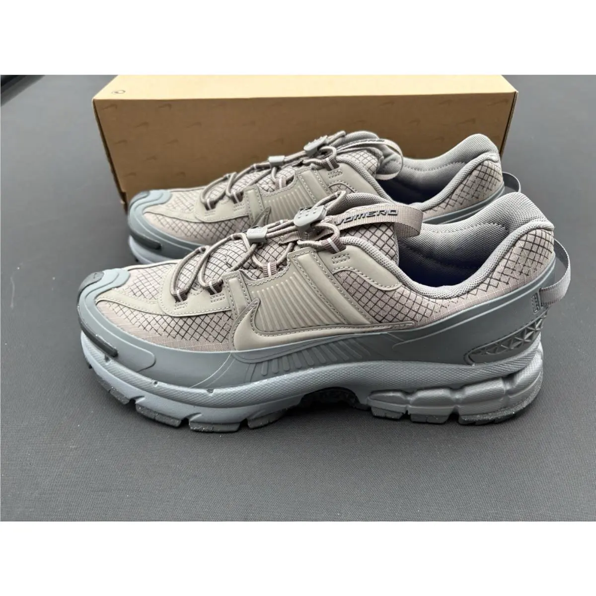 Nike shoes - Nike Zoom Vomero - Zoom Vomero - HV6901-001 - Metallic Pewter/ Cool Grey 19