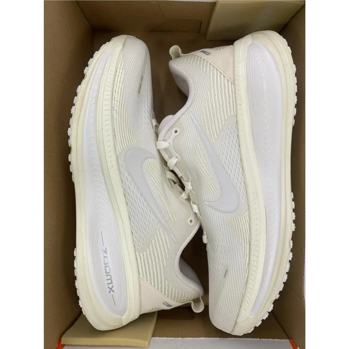 Nike shoes - Nike Vomero 18 - Vomero - HM6804 110 - Sail/Summit White-Coconut Milk (UPC: 198483408557) 7