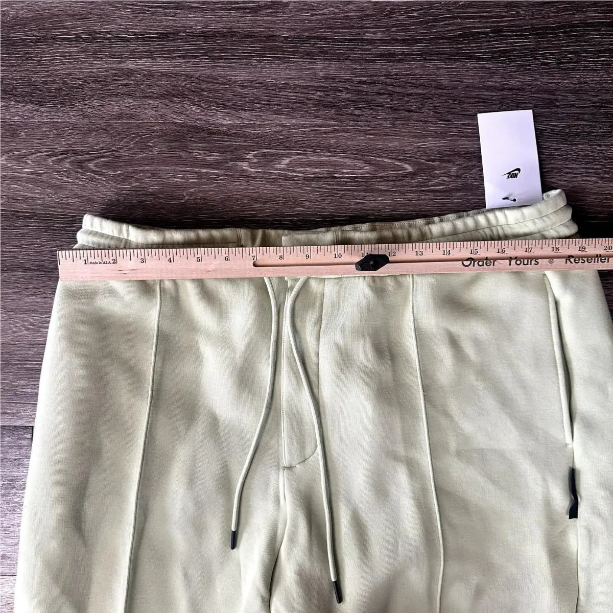 Nike clothing - Green 2