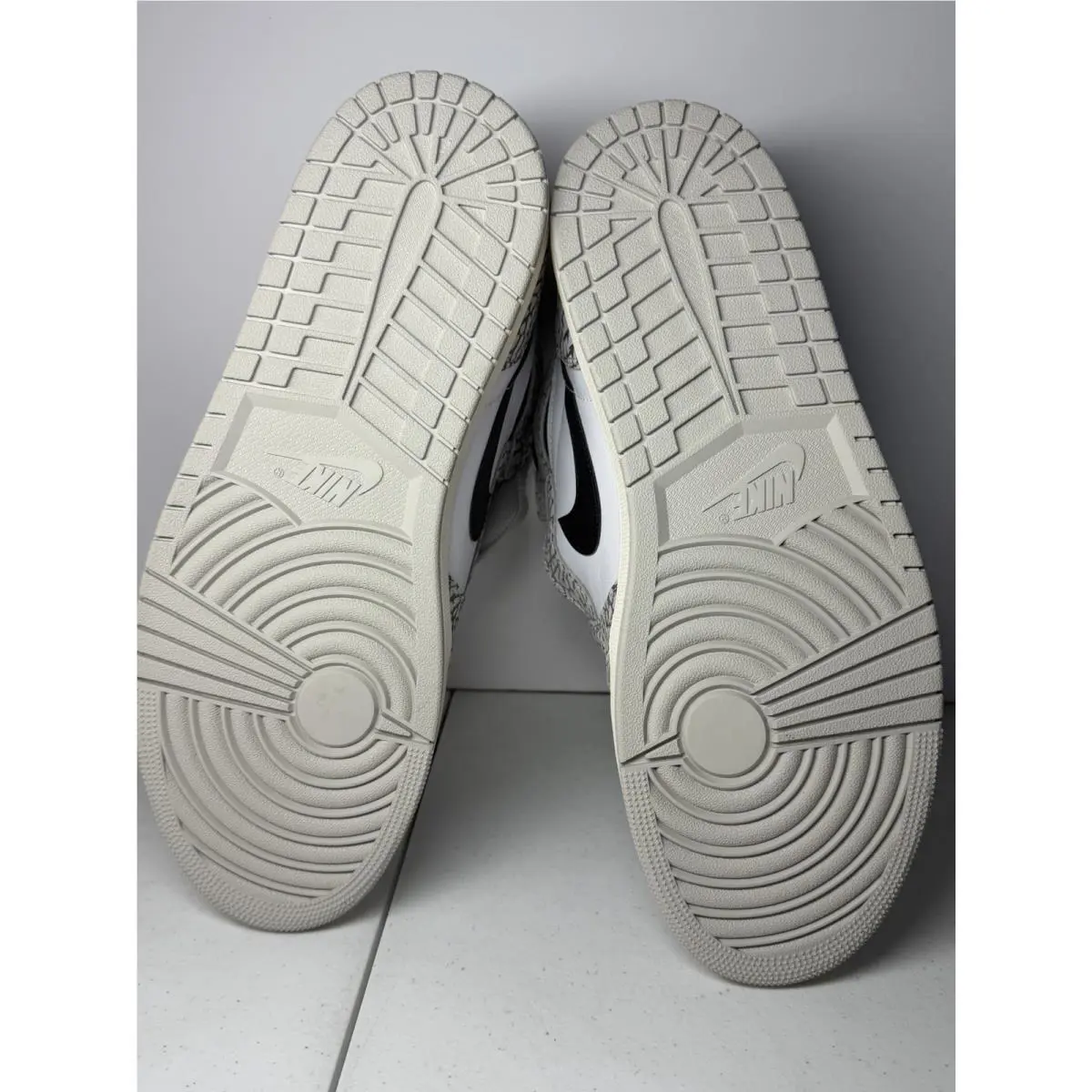 Nike shoes - Nike Retro - Retro - Black 6