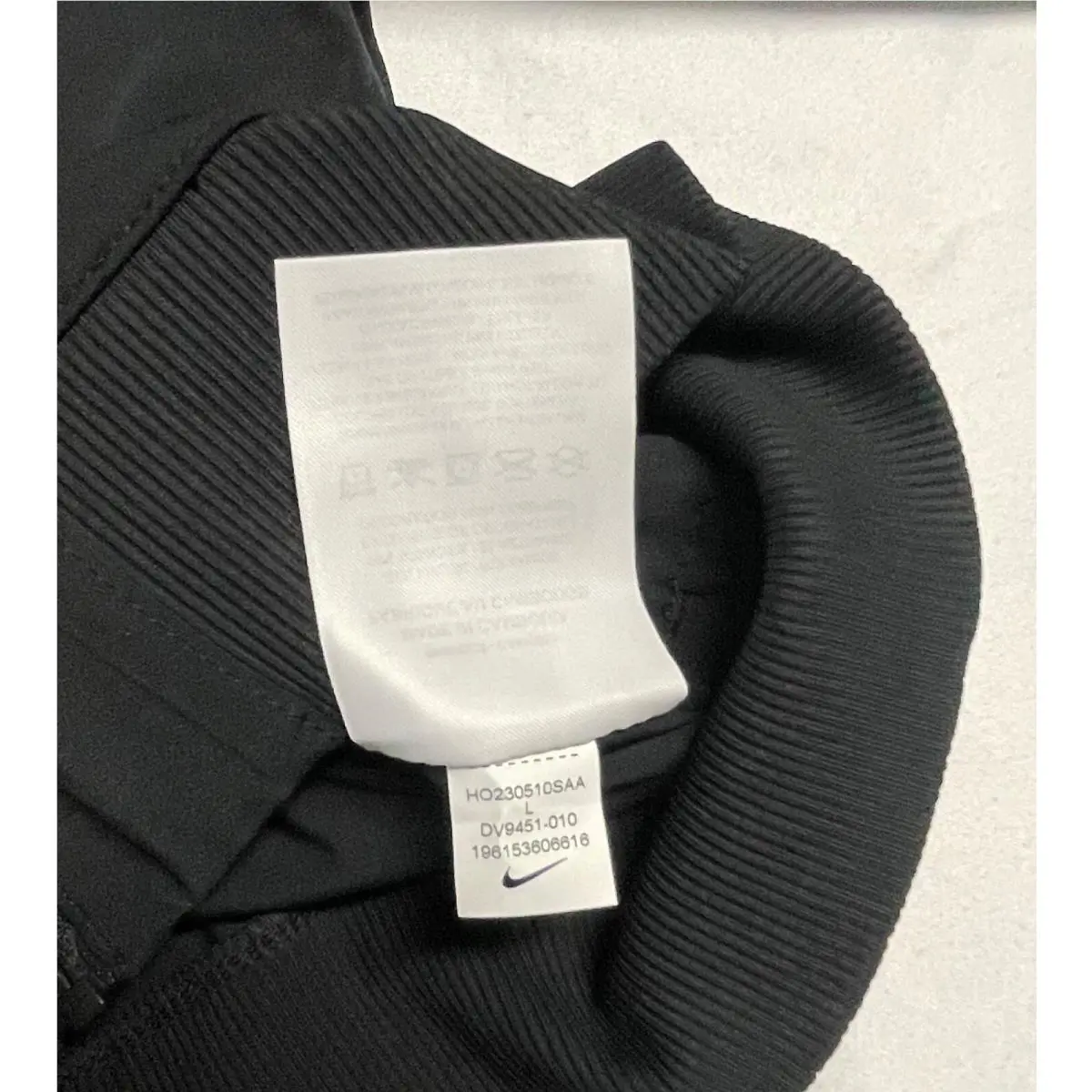 Nike clothing - Black (UPC: 196153606616) 6