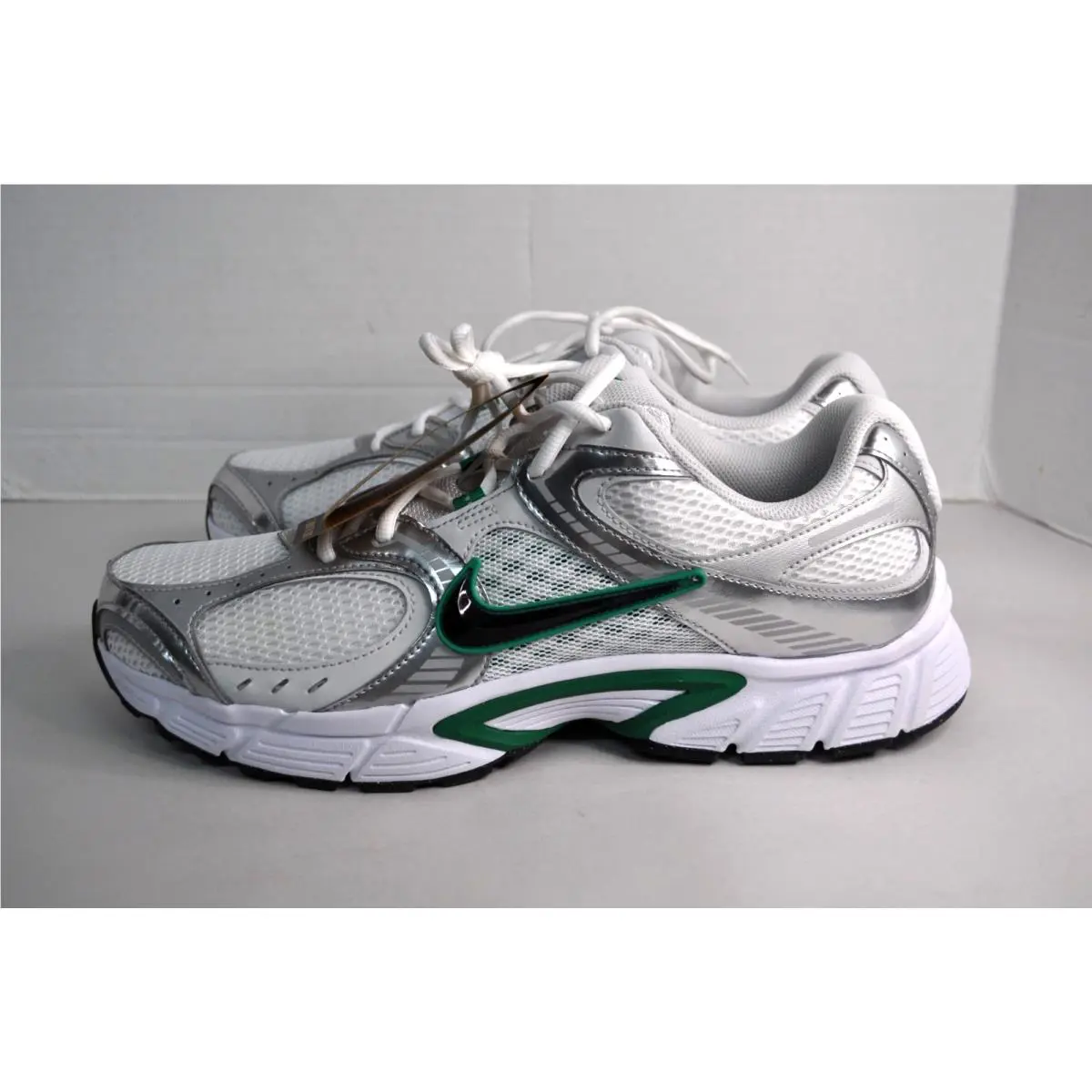 Nike shoes - Nike V5 RNR - RNR - HJ5228-100 - White 0