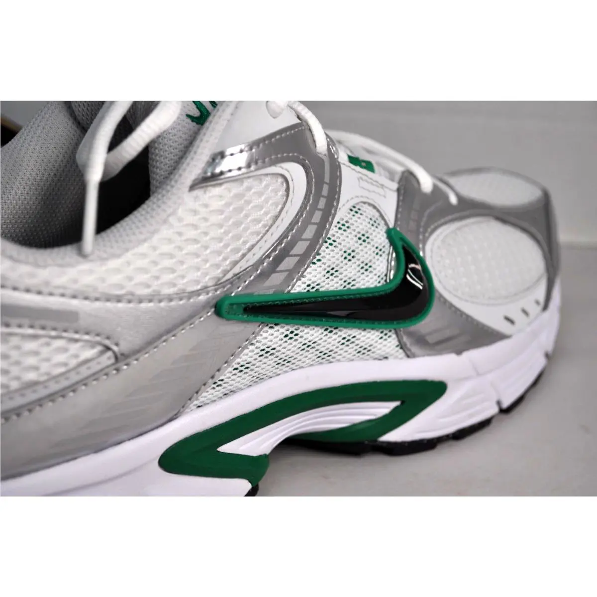 Nike shoes - Nike V5 RNR - RNR - HJ5228-100 - White 7