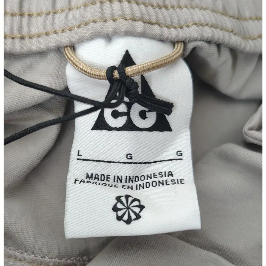 Nike clothing - Nike ACG Smith Summit - ACG Smith Summit - Grey Beige 11