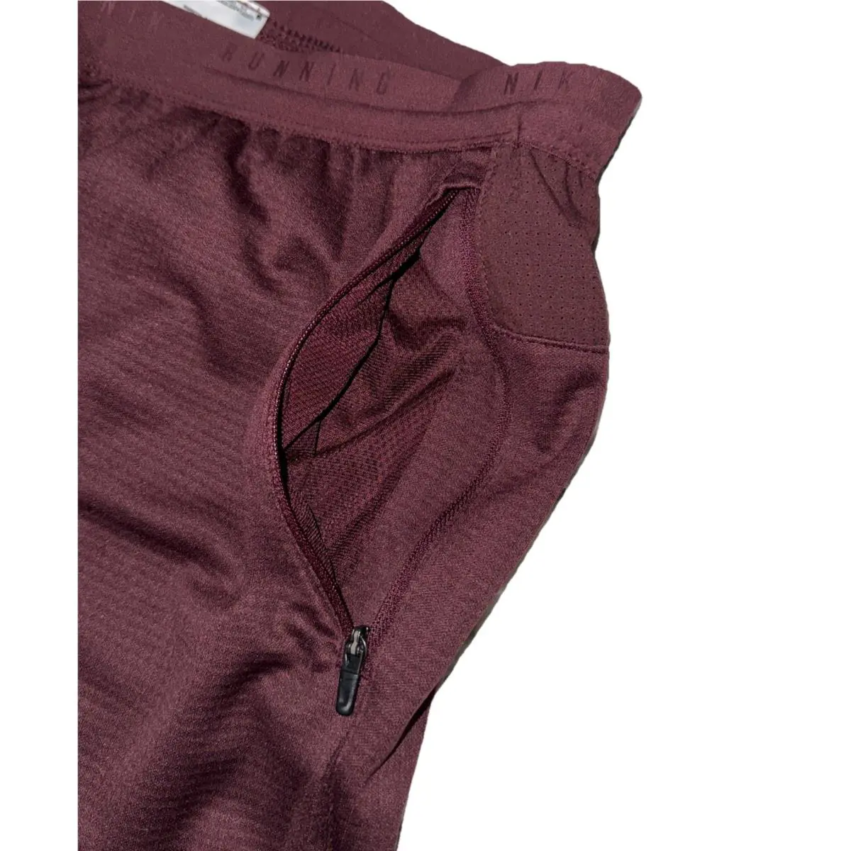 Nike clothing - HV4546 - HV4546 - Burgundy Crush 2