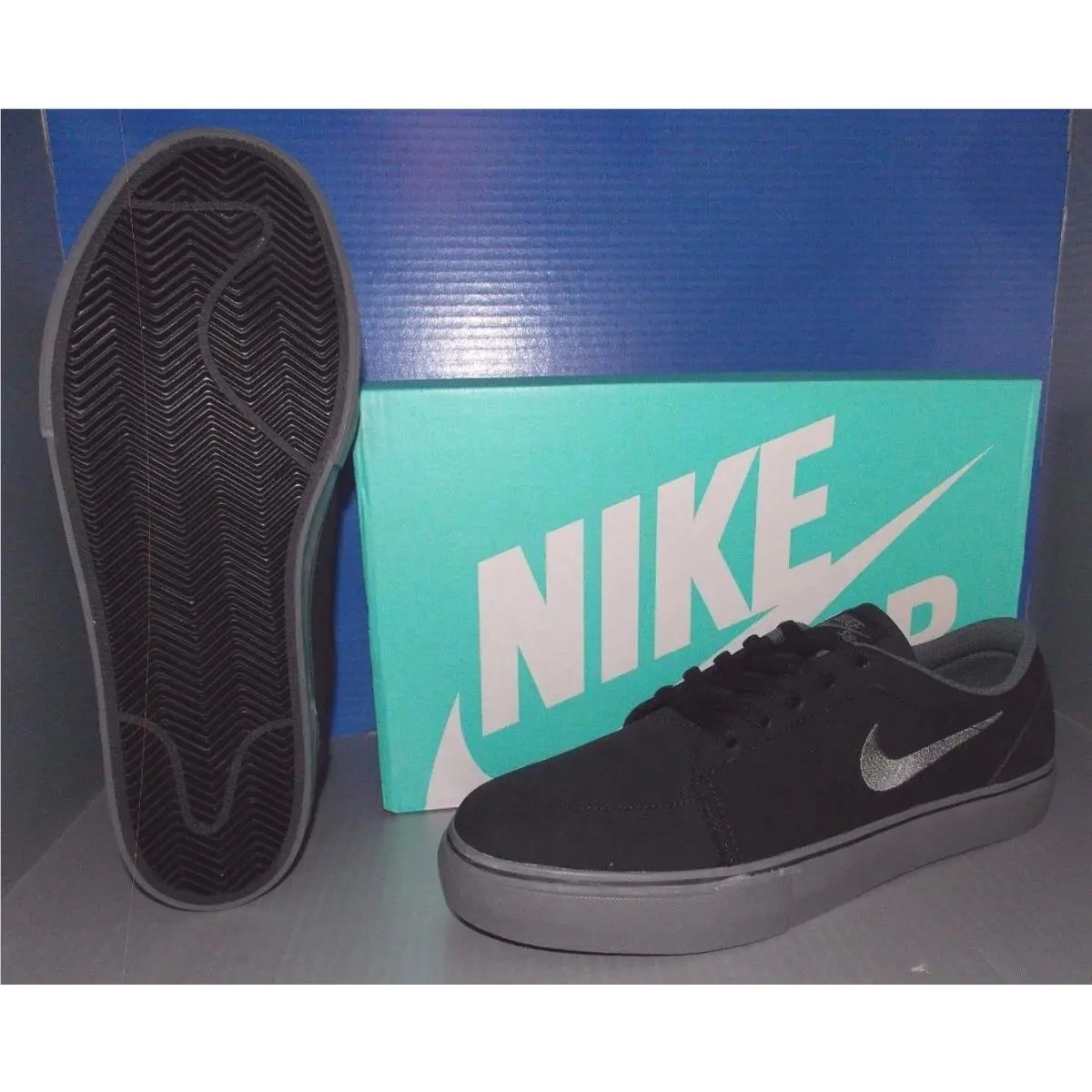 Nike shoes - NIKE SATIRE - SATIRE - Black (UPC: 675911241066) 0