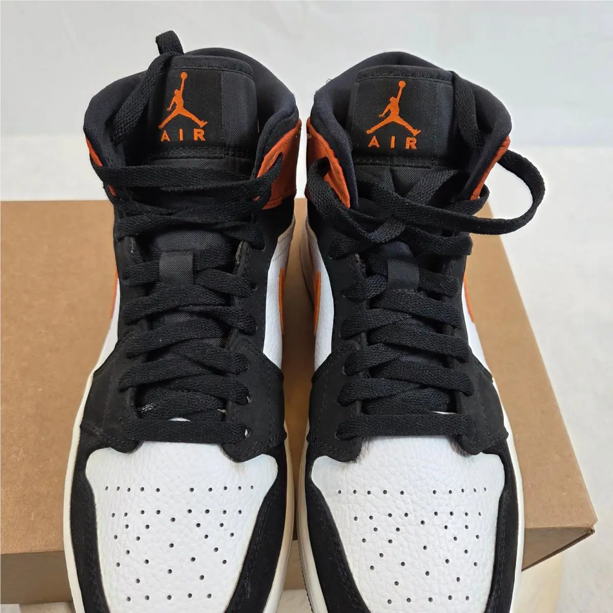Nike shoes - Air Jordan 1 Mid - Air Mid - Black White Orange 4