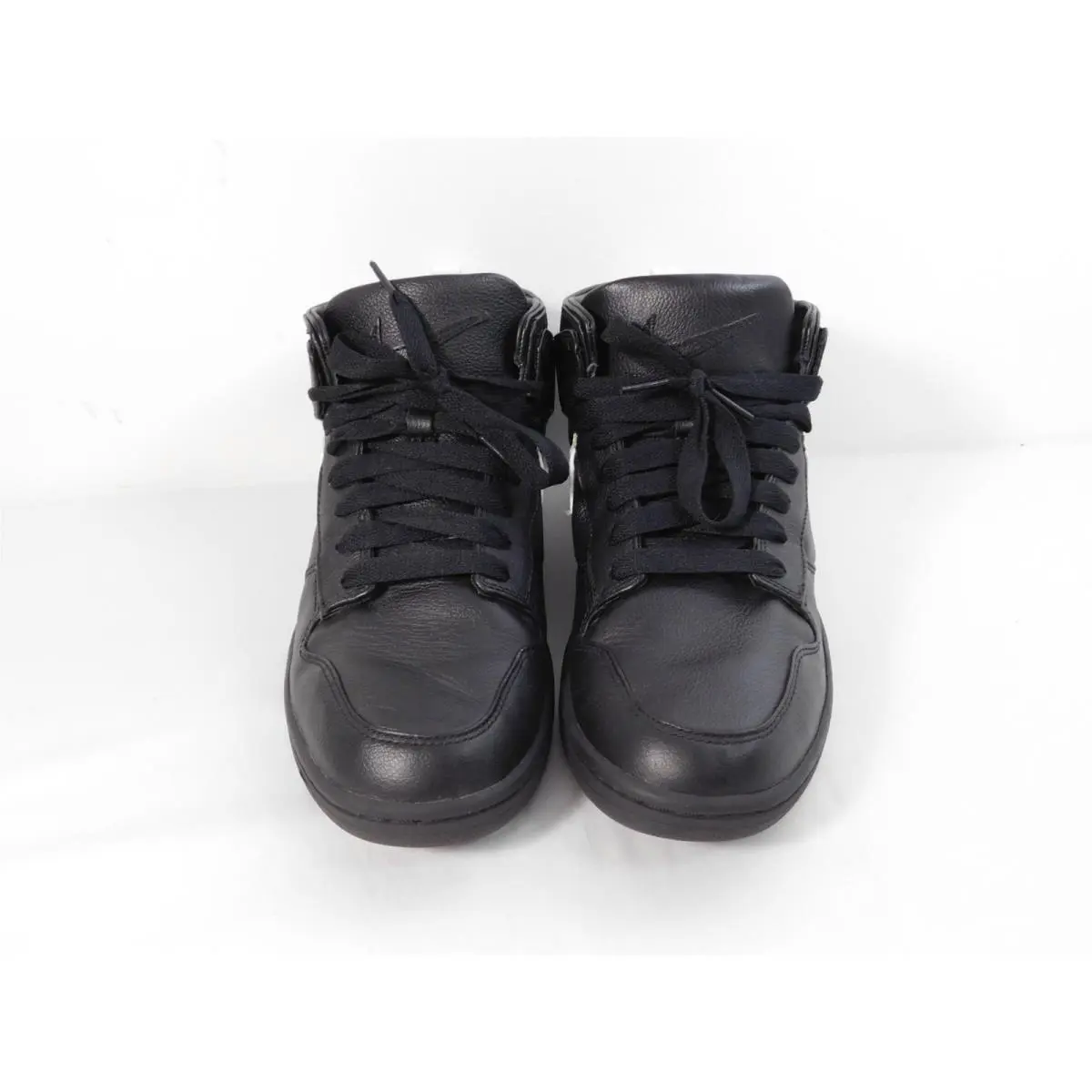 Nike shoes - Black 1