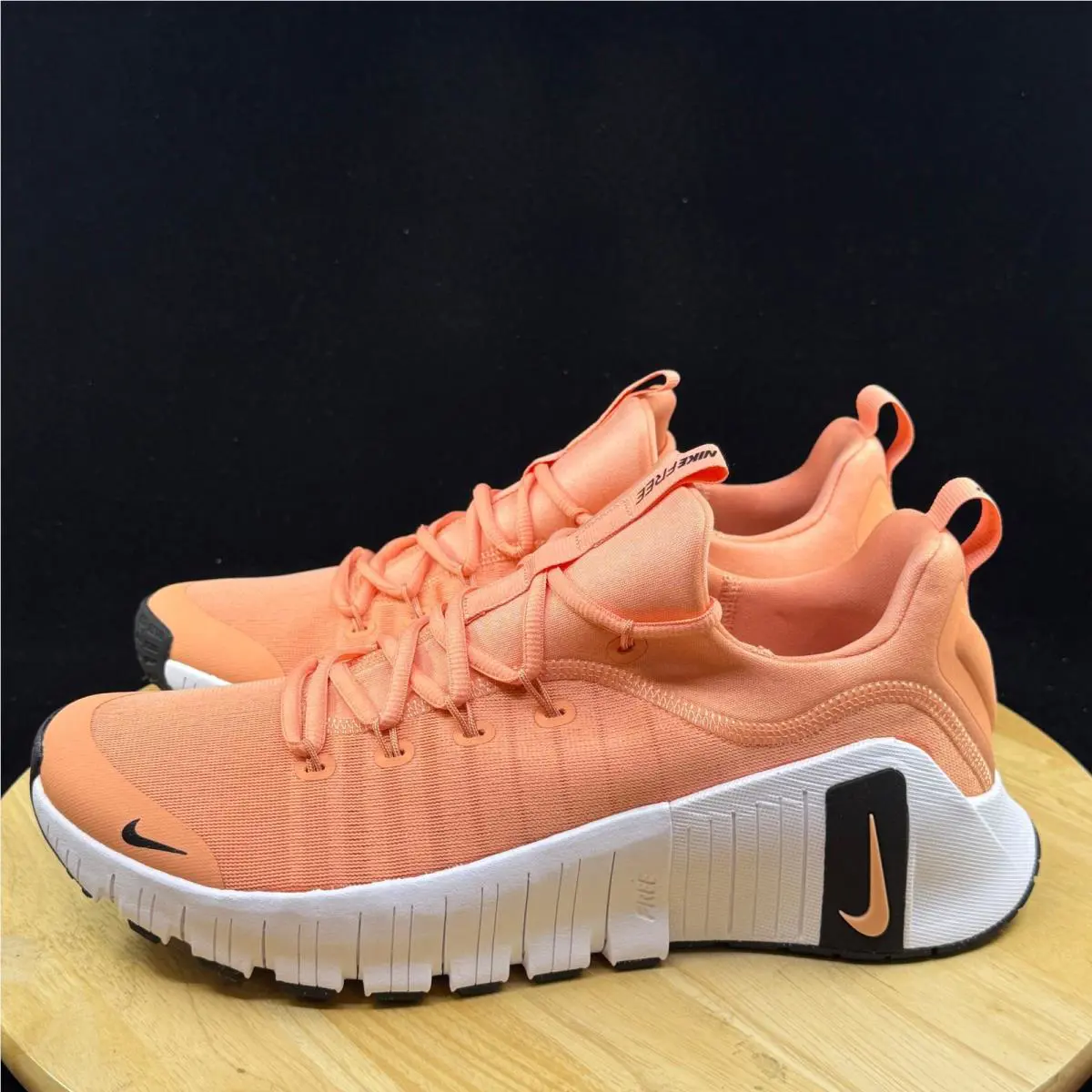 Nike shoes - Orange 4