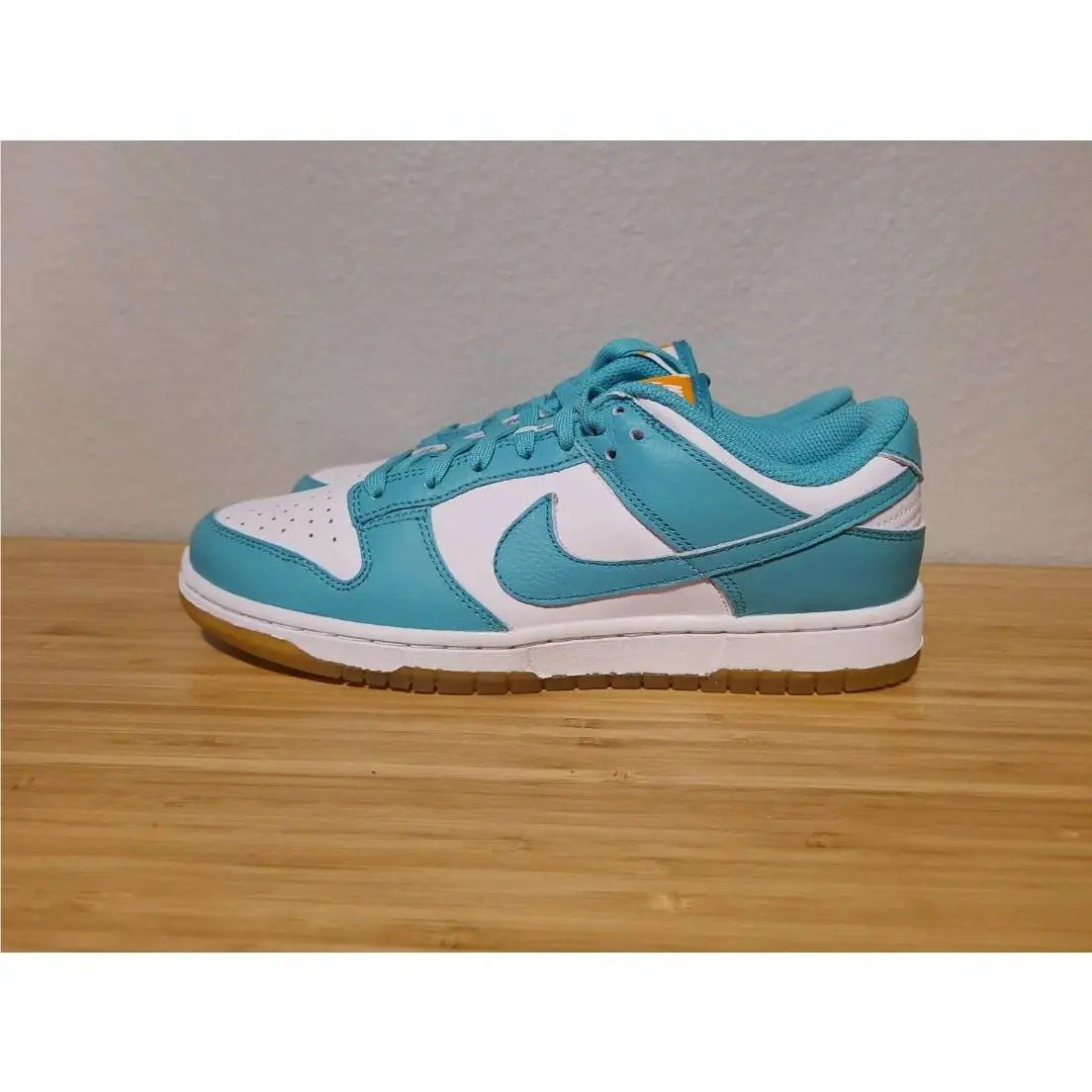 Nike shoes - Blue (UPC: 195870586393) 4