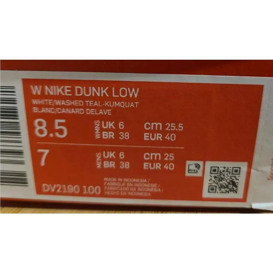 Nike shoes - Blue (UPC: 195870586393) 6