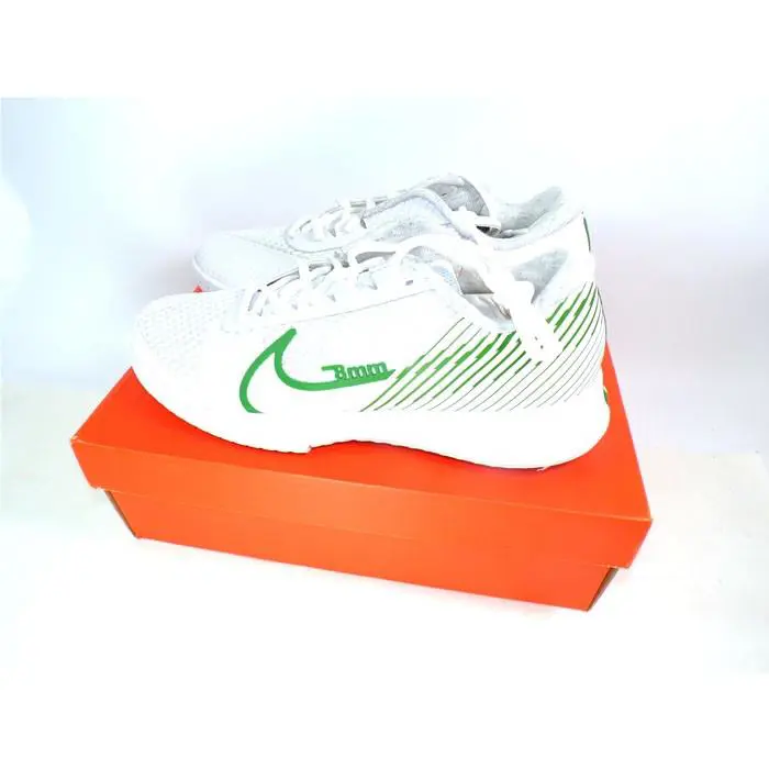 Nike shoes - Green, White 0