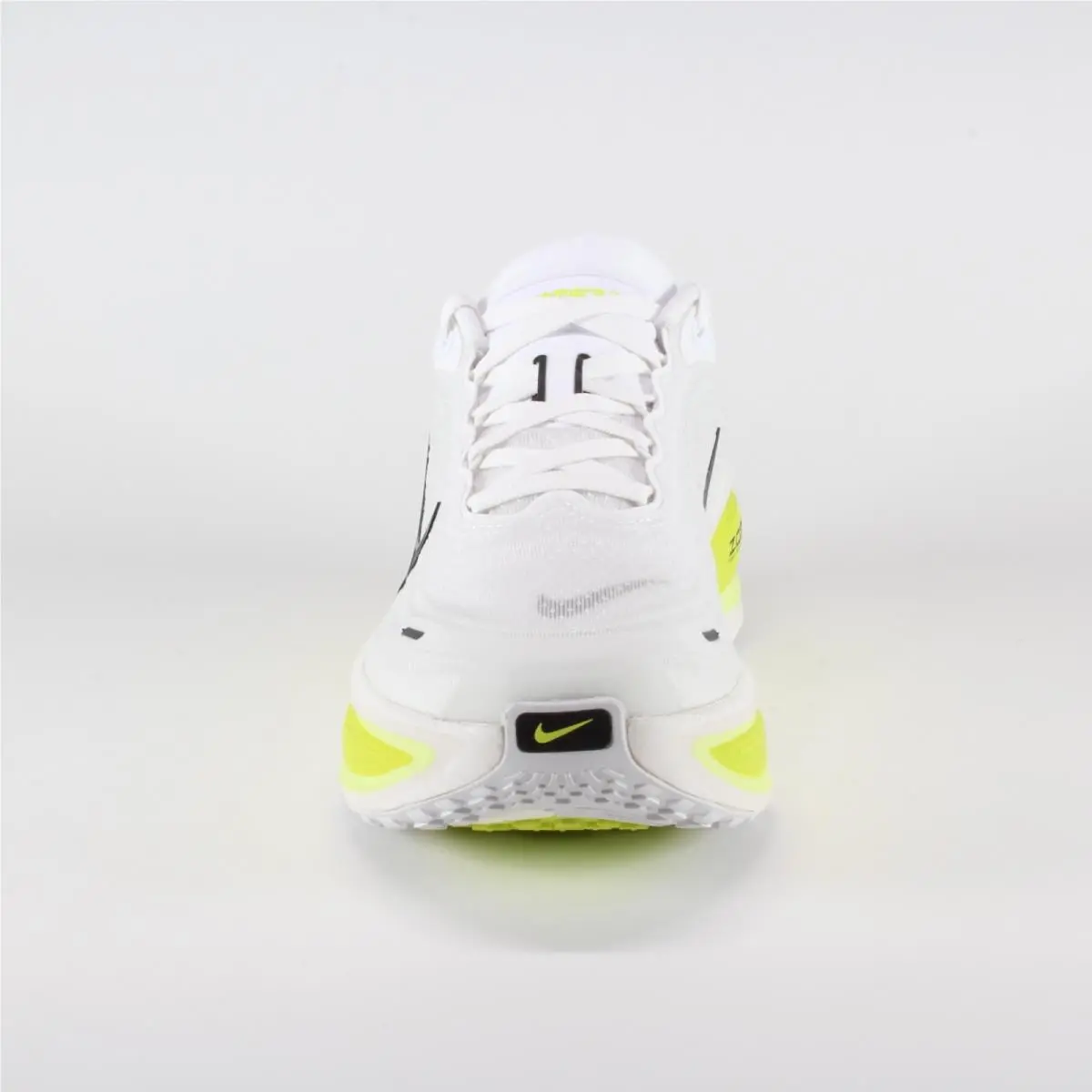 Nike shoes - Nike Vomero Plus - Vomero Plus - White 1