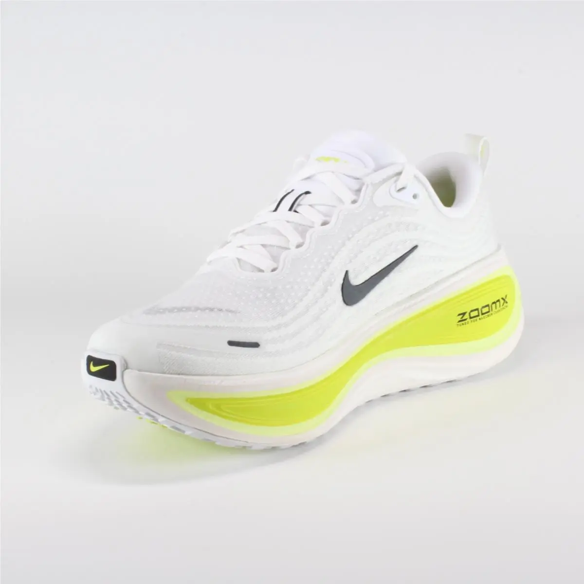 Nike shoes - Nike Vomero Plus - Vomero Plus - White 2