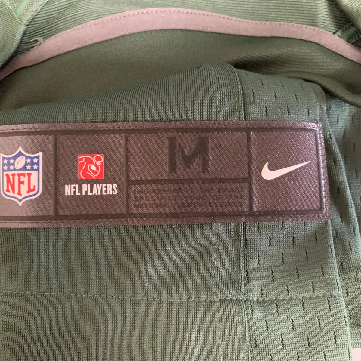 Nike clothing - Green (UPC: 886549888374) 5