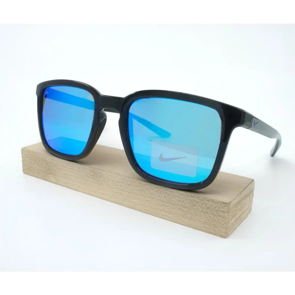 FD7322-013 Mens Nike Circuit Team Sunglasses