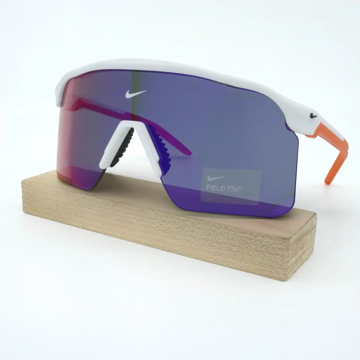 IH0899-103 Mens Nike Expedition Shield Team Sunglasses