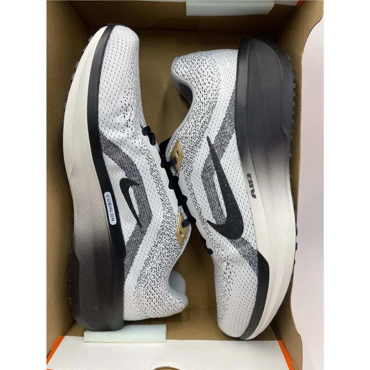 Nike shoes - Nike Air Winflow - Air Winflow - HQ7975 100 - White/Black-Metallic Gold (UPC: 197861608299) 5