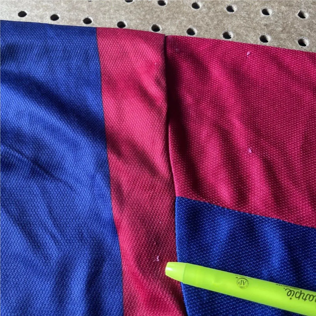 Nike clothing - Nike Team Barcelona FCB Futbol Soccer Jersey Center Swoosh VTG - Red Blue 7