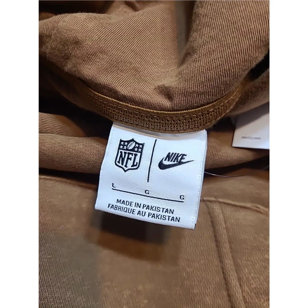Nike clothing - Brown 6