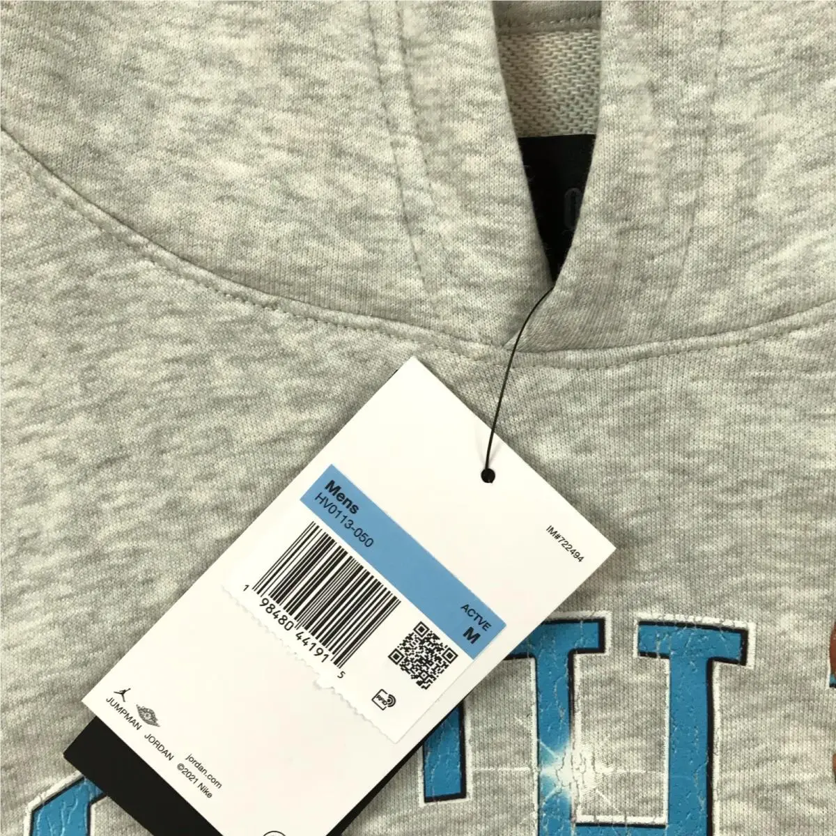 Nike clothing - Gray (UPC: 198480441915) 1
