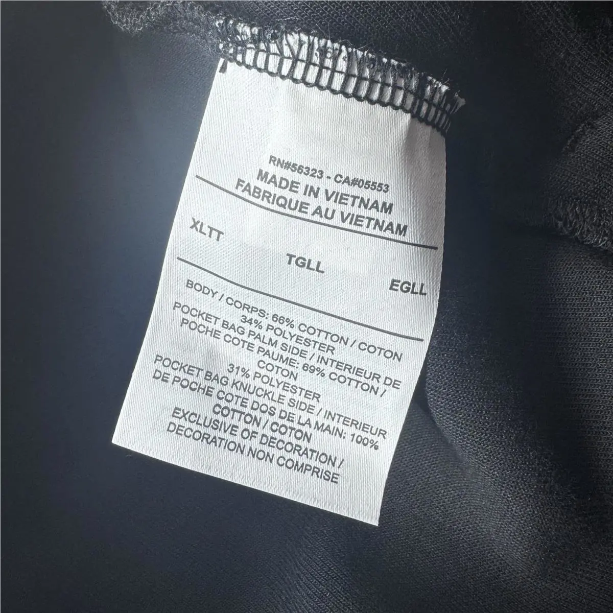 Nike clothing - Black (UPC: 0196606627281) 2