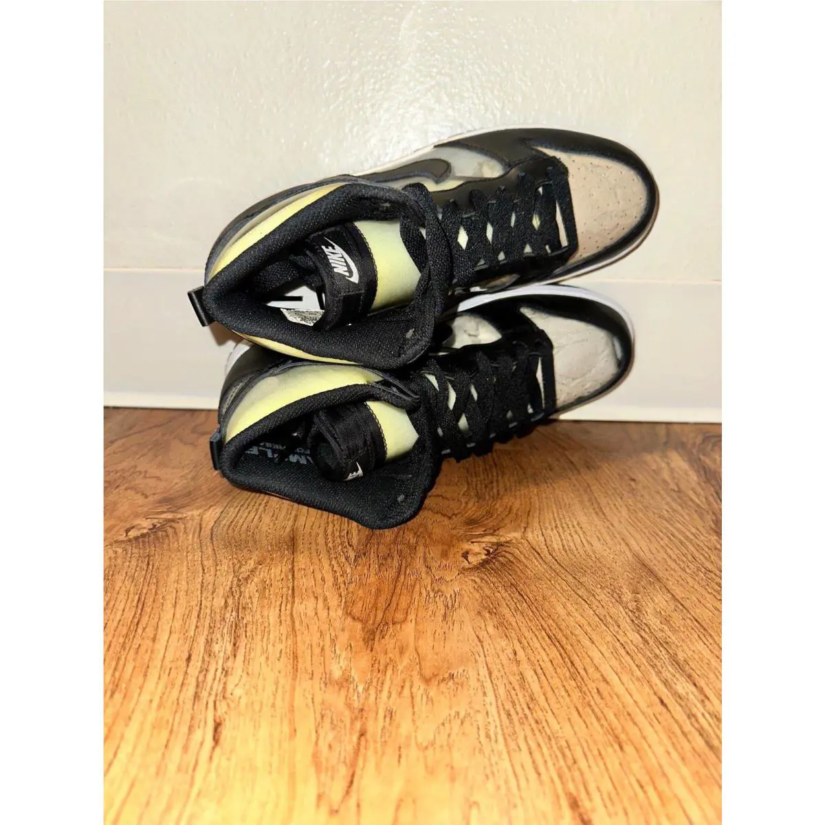 Nike shoes - Black 4