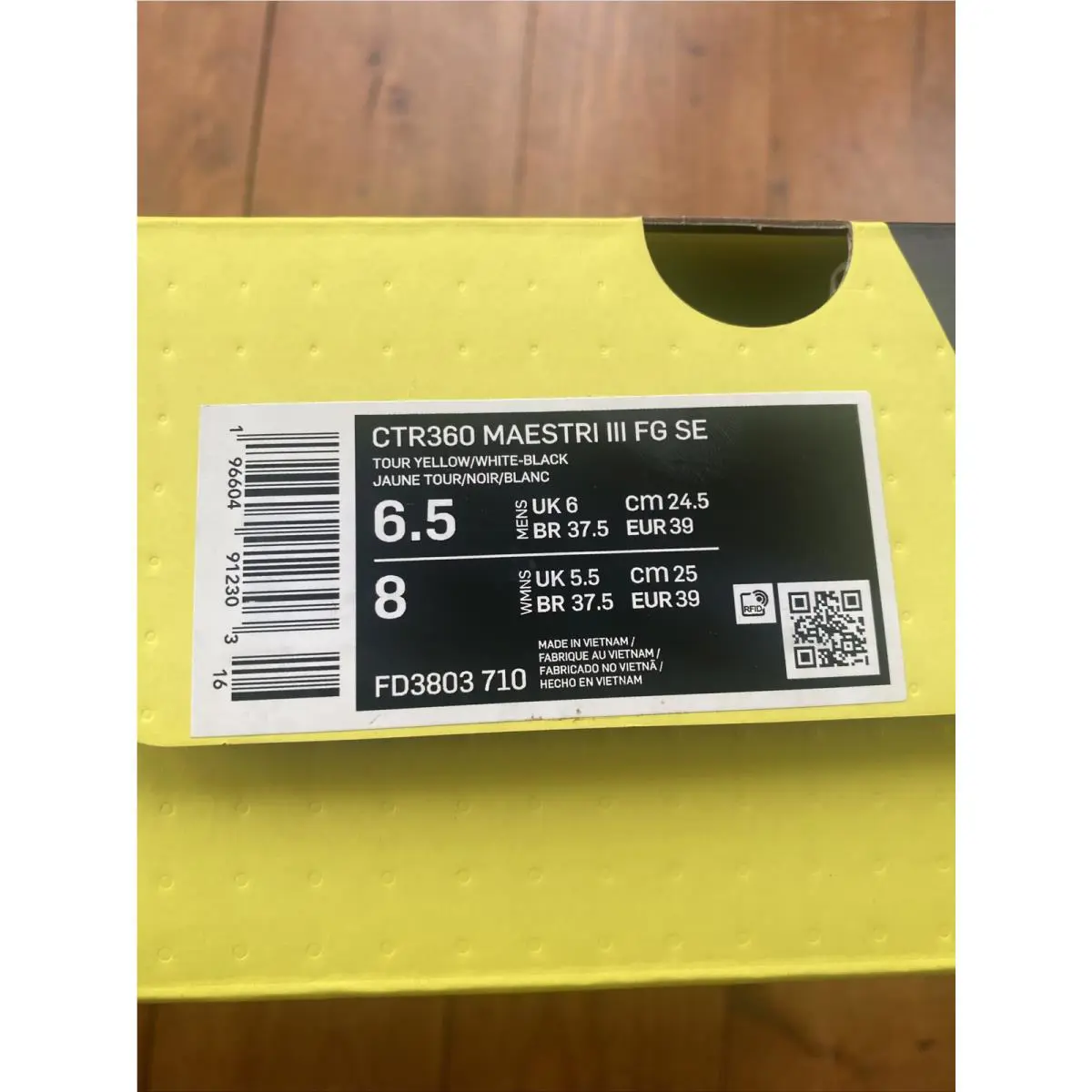 Nike shoes - Yellow 4