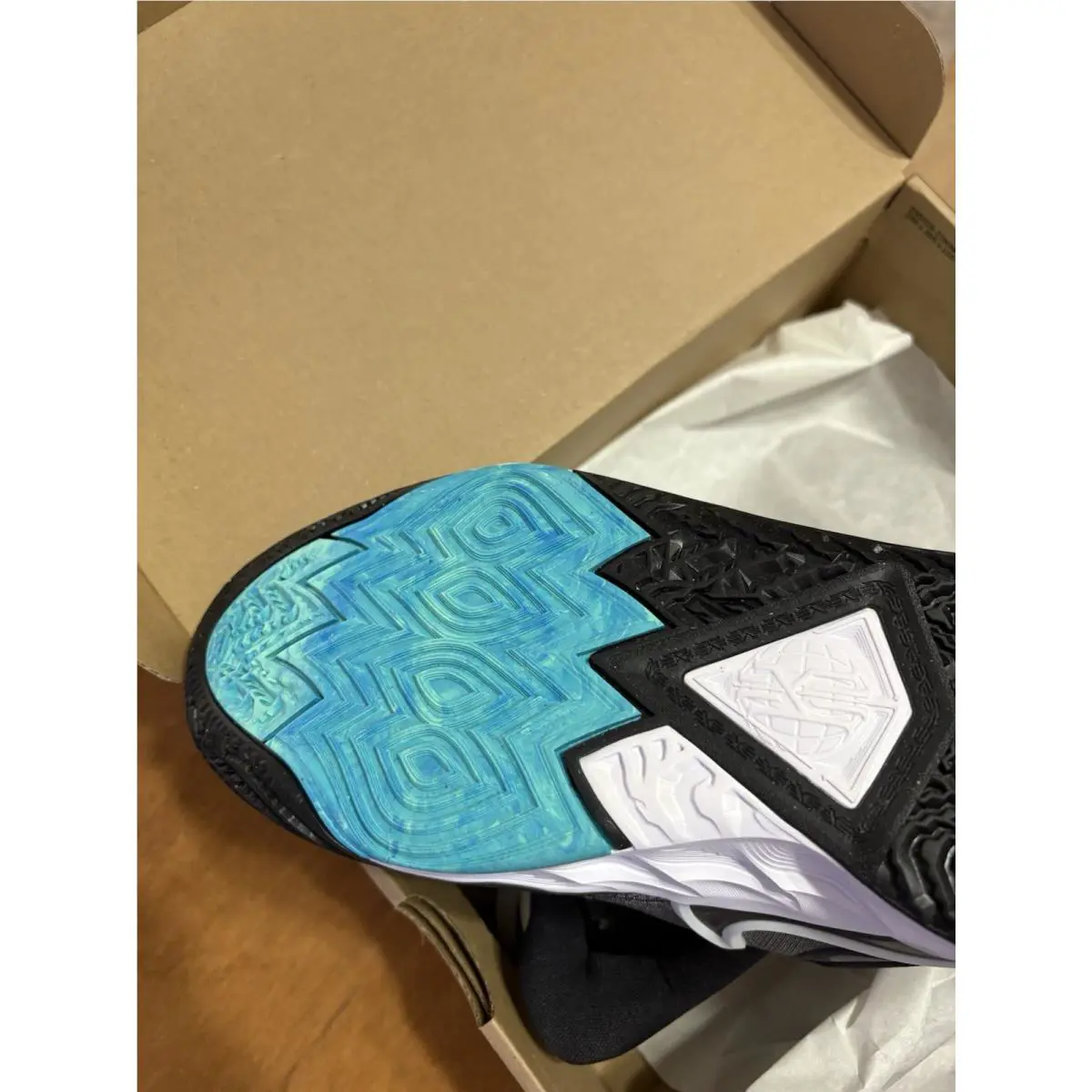Nike shoes - Nike Kyrie 8 - Kyrie - Black 9