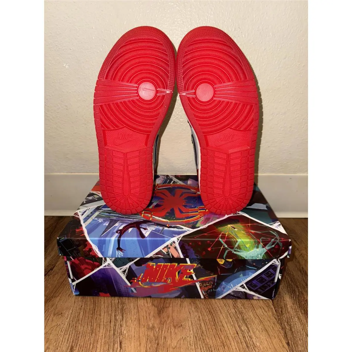 Nike shoes - Red 5