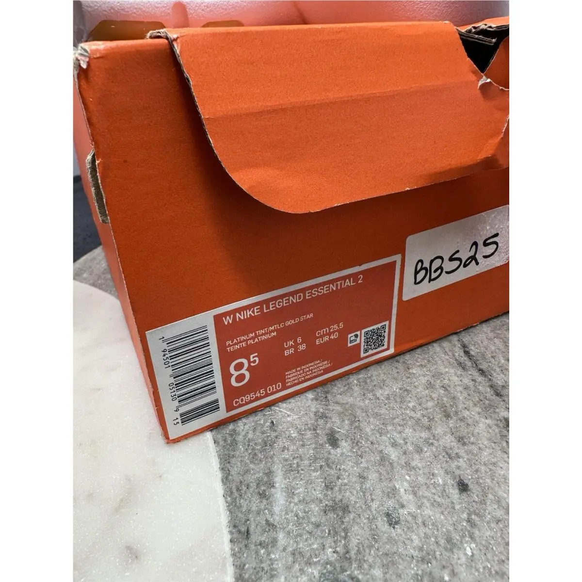 Nike shoes - Nike Legend Essential - Legend Essential - CQ9545-010 - White 0