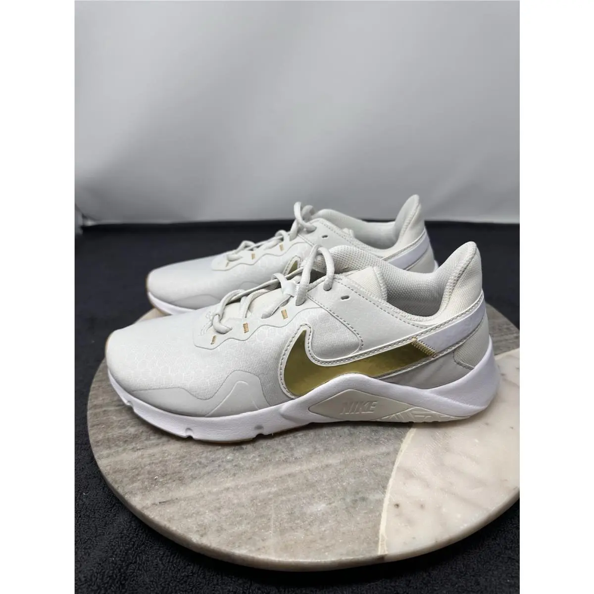 Nike shoes - Nike Legend Essential - Legend Essential - CQ9545-010 - White 3