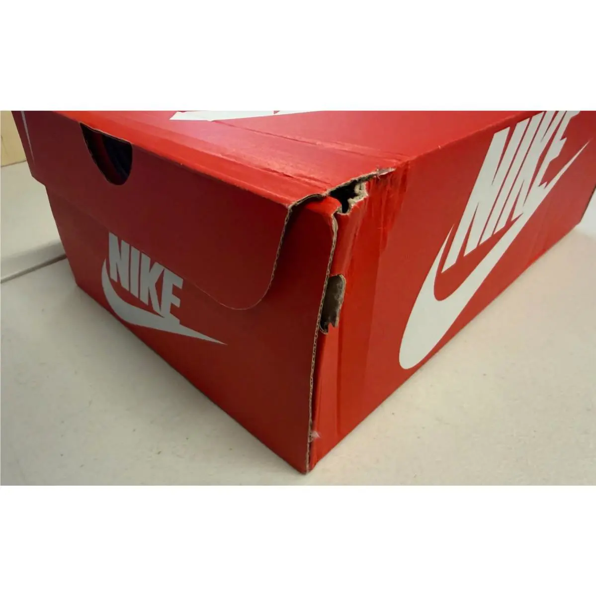 Nike shoes - Green (UPC: 198481874941) 8