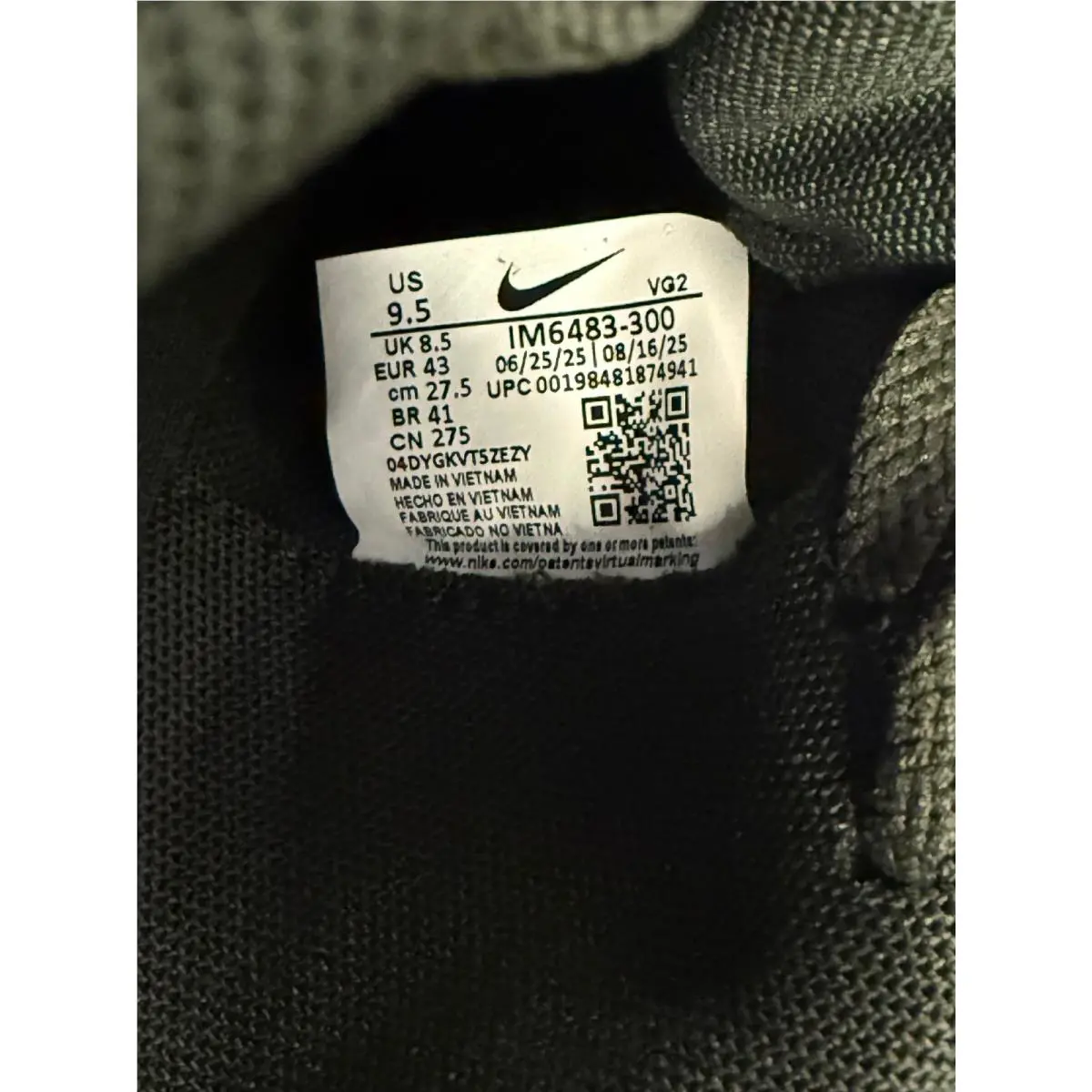Nike shoes - Green (UPC: 198481874941) 4
